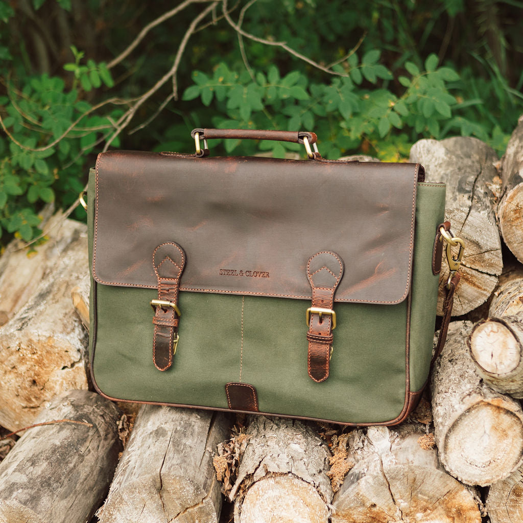 Green canvas messenger bag hotsell