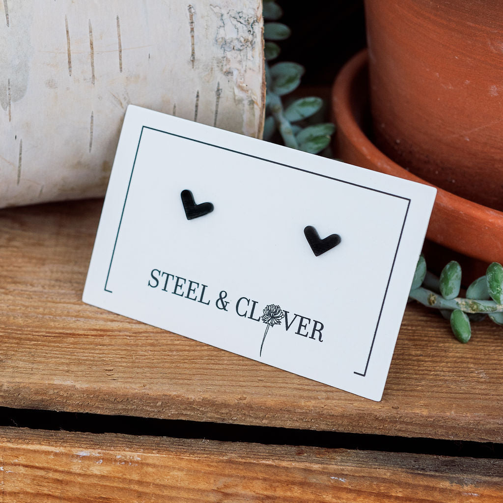 Heart Valley Stud Earring